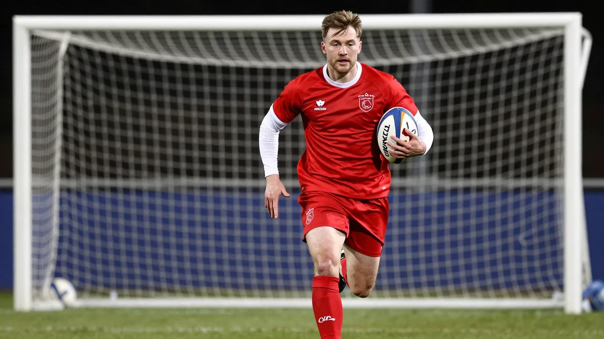 Briton Ferry Llansawel's Narrow Loss to The New Saints